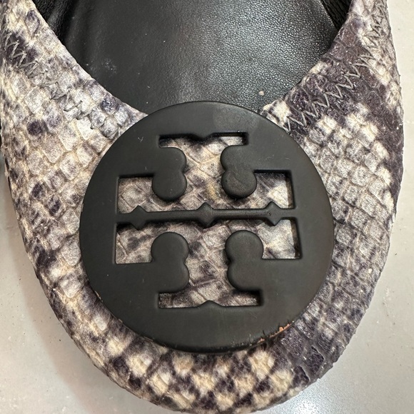 Tory Burch flats size 6 - Picture 5 of 5